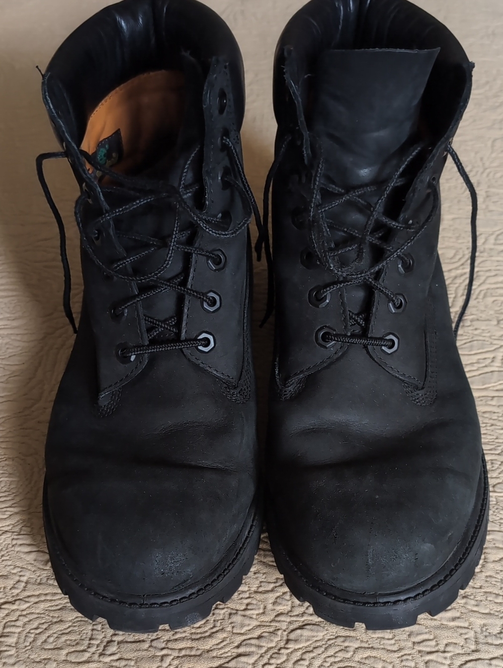 Timberland Black Lace-Up Work Boots with Rugged Sole